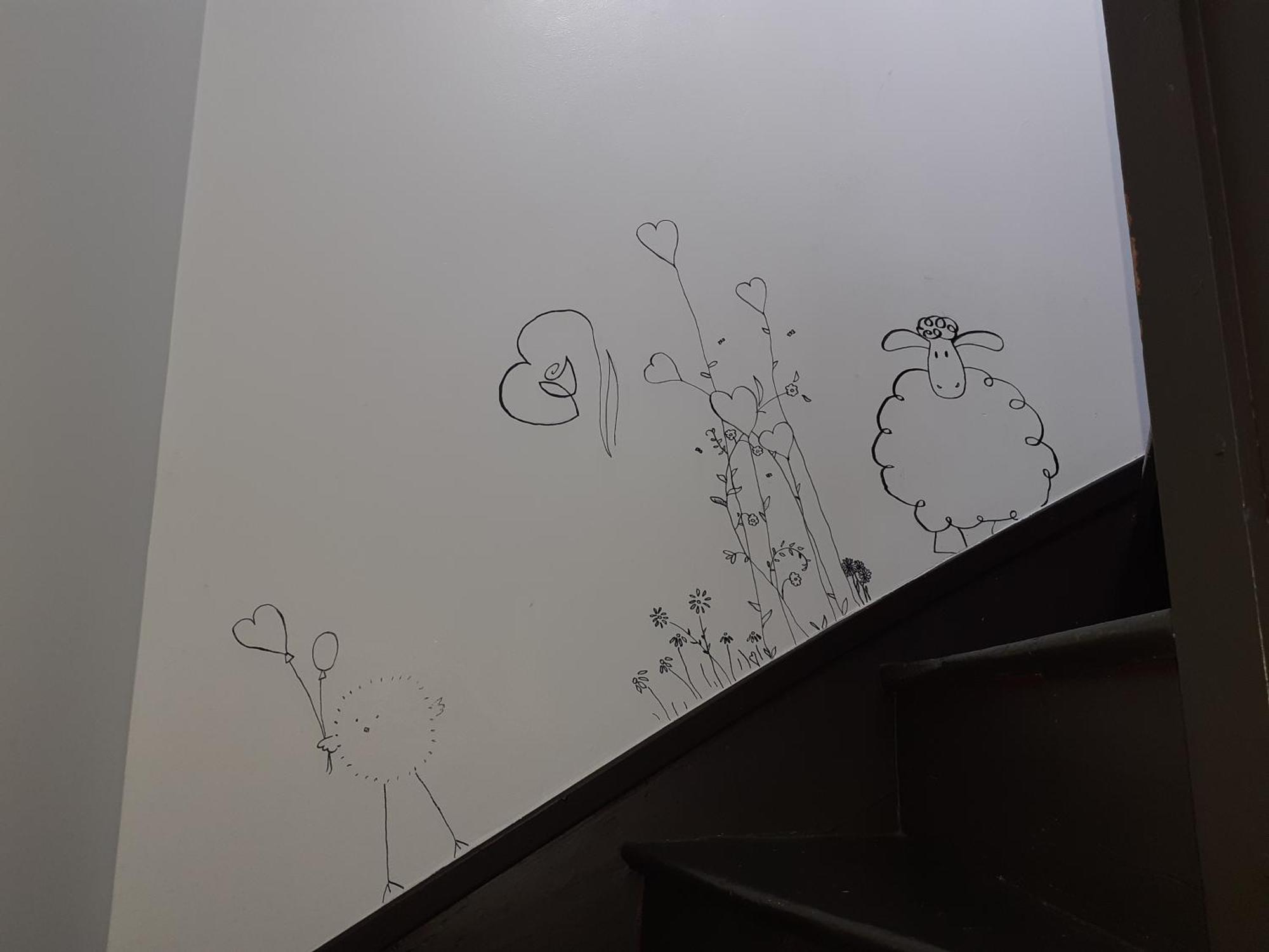 L'Artistique, 4 Lits, 2 Chambres, Stationnement Gratuit, Spacieux, Atypique อาเมียงส์ ภายนอก รูปภาพ