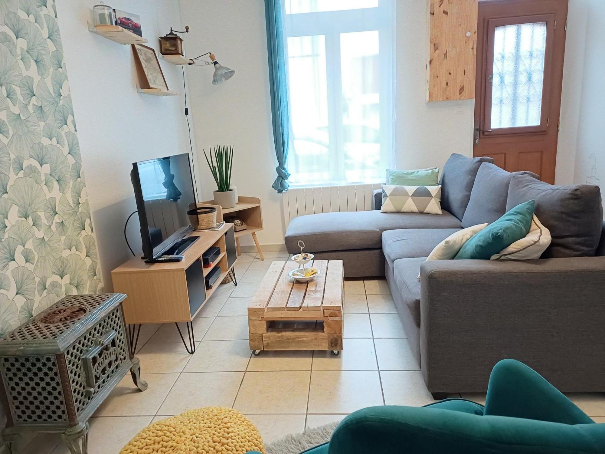 L'Artistique, 4 Lits, 2 Chambres, Stationnement Gratuit, Spacieux, Atypique อาเมียงส์ ภายนอก รูปภาพ